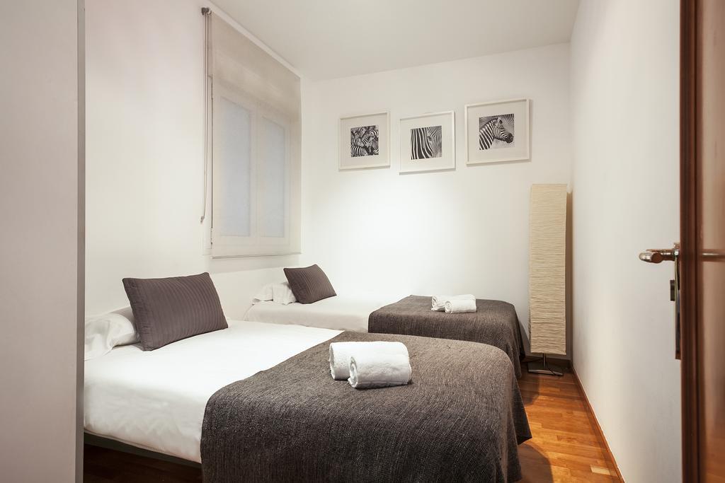 Canela Homes Barcelona Universitat Pokoj fotografie